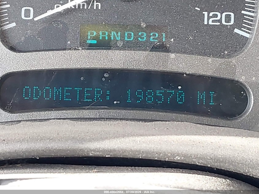 2004 GMC Yukon Denali VIN: 1GKEK63U24J212002 Lot: 45642664