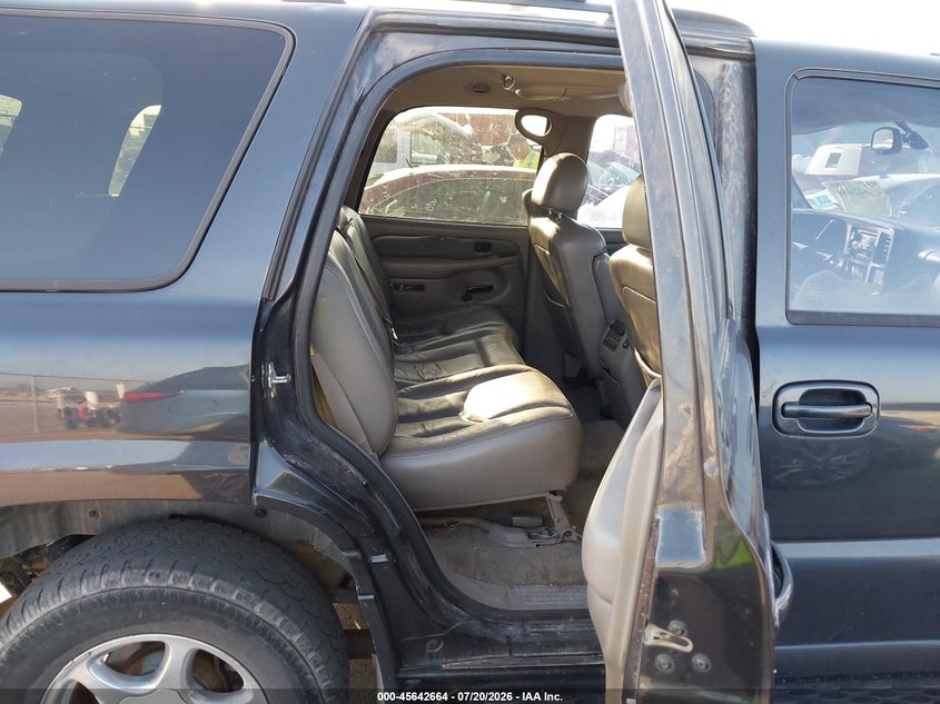 2004 GMC Yukon Denali VIN: 1GKEK63U24J212002 Lot: 45642664