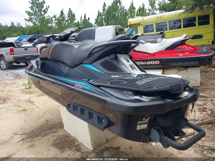 2016 SEADOO GTX 155 auction photo 3