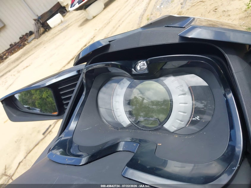 2016 SEADOO GTX 155 auction photo 7