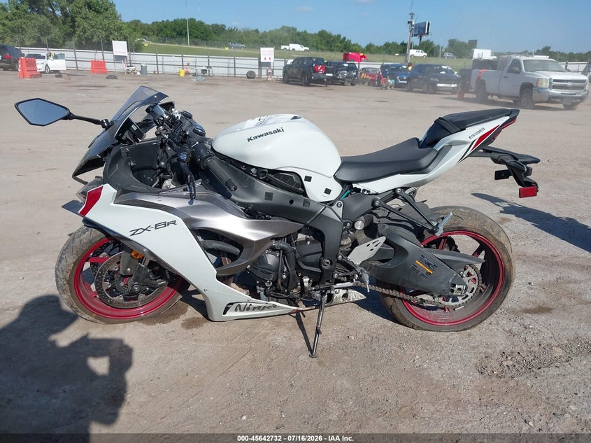 2024 Kawasaki Zx636 K VIN: JKBZXJK19RA000588 Lot: 45642732
