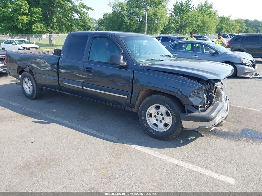 2003 Chevrolet Silverado 1500 LS