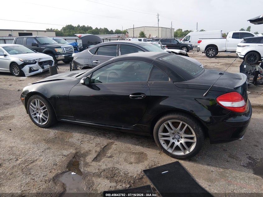 2008 Mercedes-Benz Slk 350 VIN: WDBWK56F68F187006 Lot: 45642782