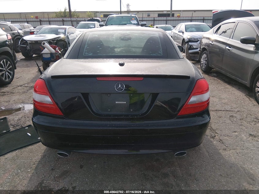 2008 Mercedes-Benz Slk 350 VIN: WDBWK56F68F187006 Lot: 45642782