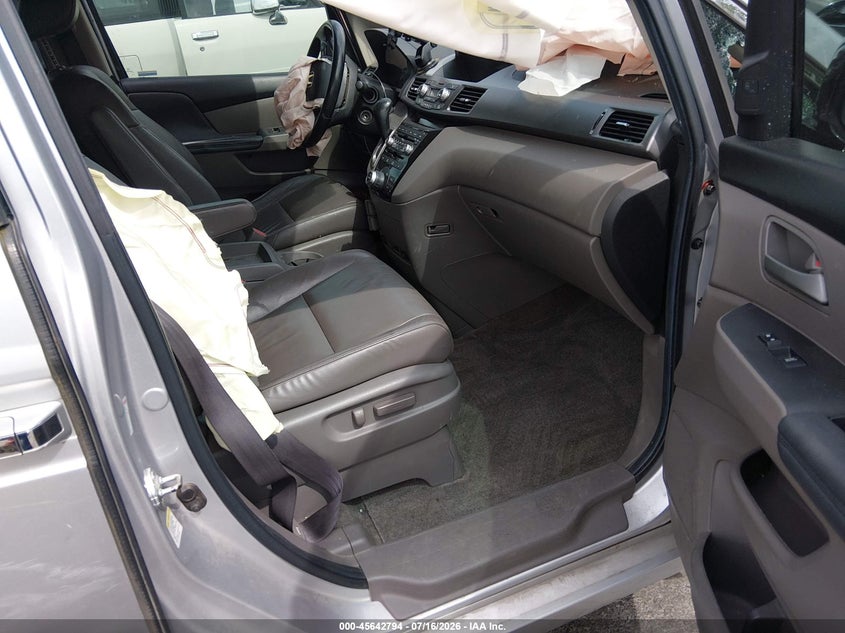 2012 HONDA ODYSSEY auction photo 5