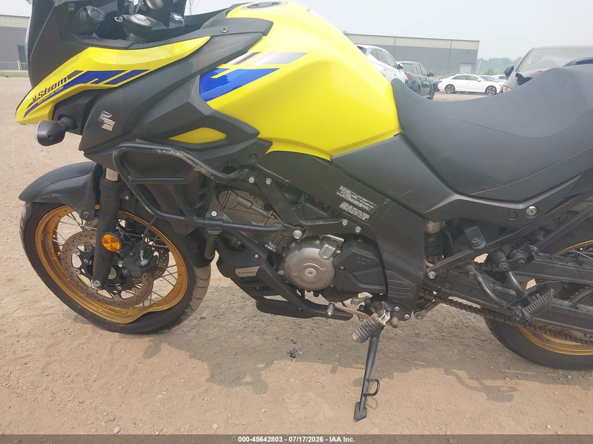 2021 Suzuki Dl650 VIN: JS1C733B9M7100502 Lot: 45642803
