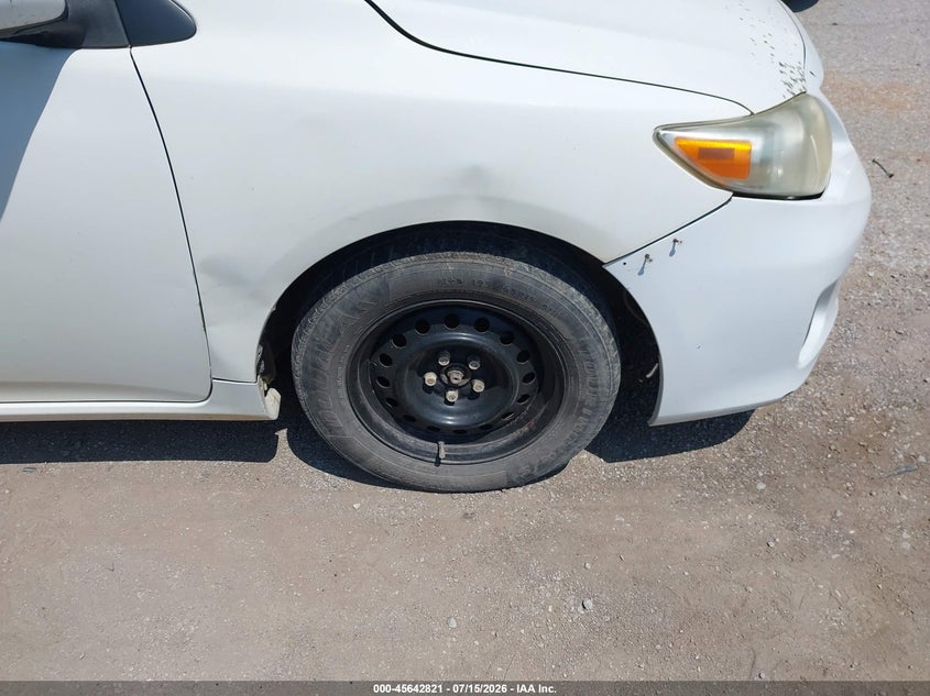 2011 Toyota Corolla Le VIN: 2T1BU4EE6BC613502 Lot: 45642821