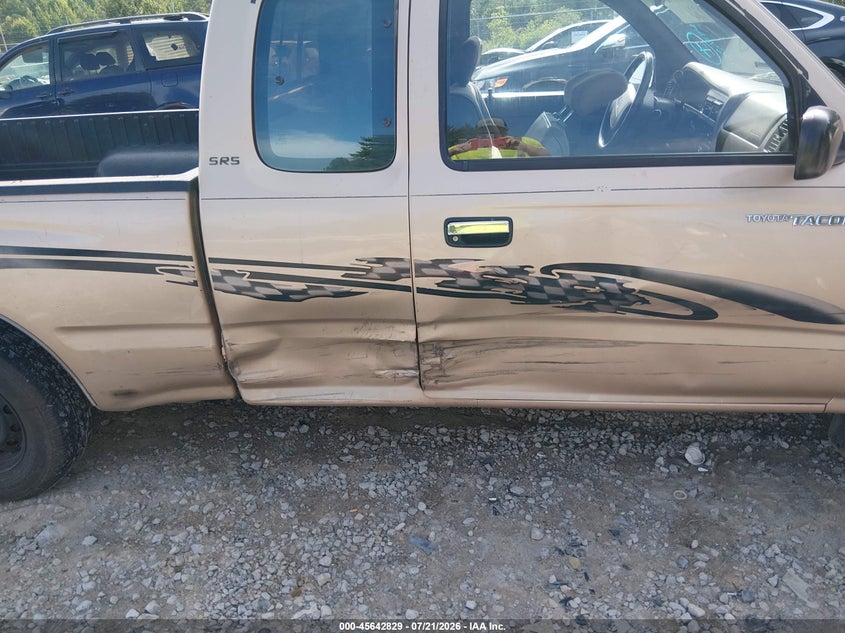 1998 Toyota Tacoma VIN: 4TAVL52N2WZ064284 Lot: 45642829