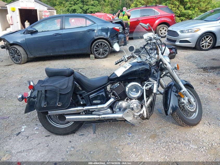 2000 Yamaha Xvs1100 VIN: JYAVP11E7YA005716 Lot: 45642844