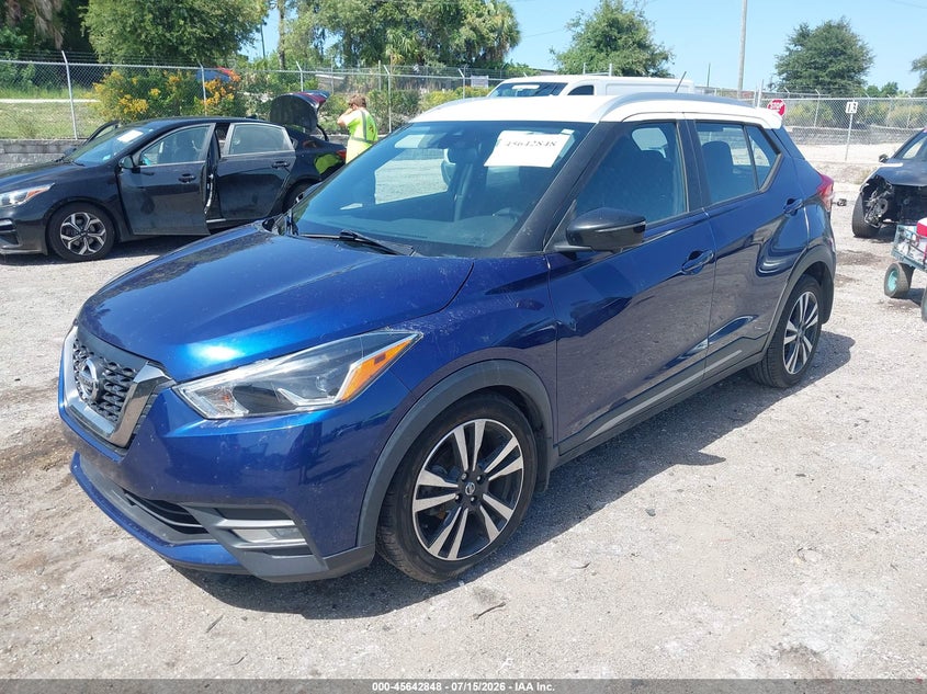 2020 Nissan Kicks Sr Xtronic Cvt VIN: 3N1CP5DV1LL553066 Lot: 45642848