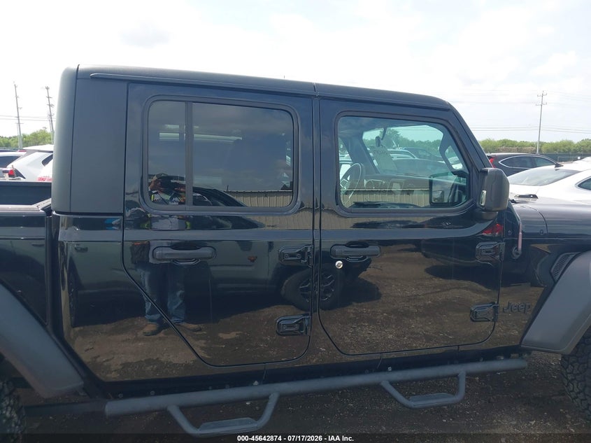 2020 Jeep Gladiator Sport S 4X4 VIN: 1C6HJTAG6LL115922 Lot: 45642874