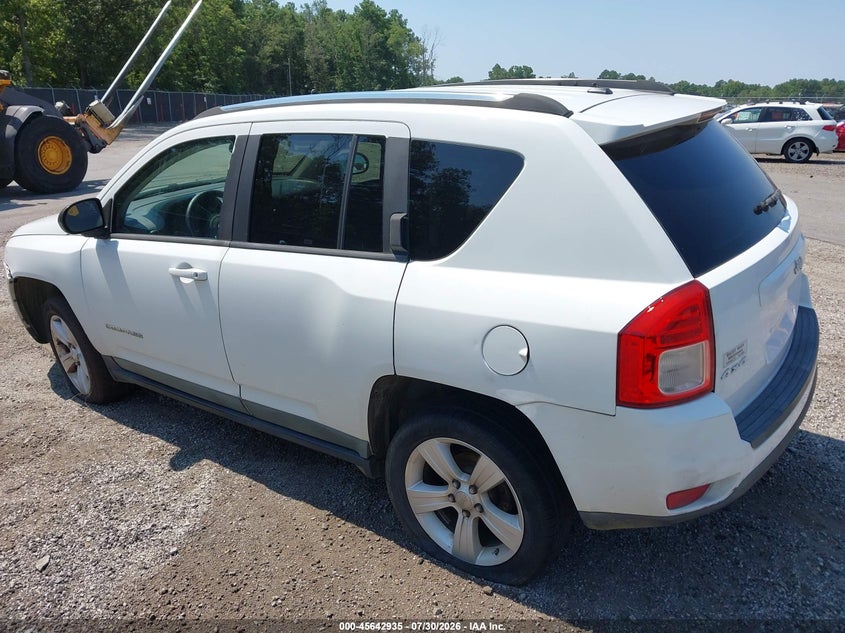 Vin: 1j4nf1fb5bd250620, lot: 46141458, jeep compass 20113