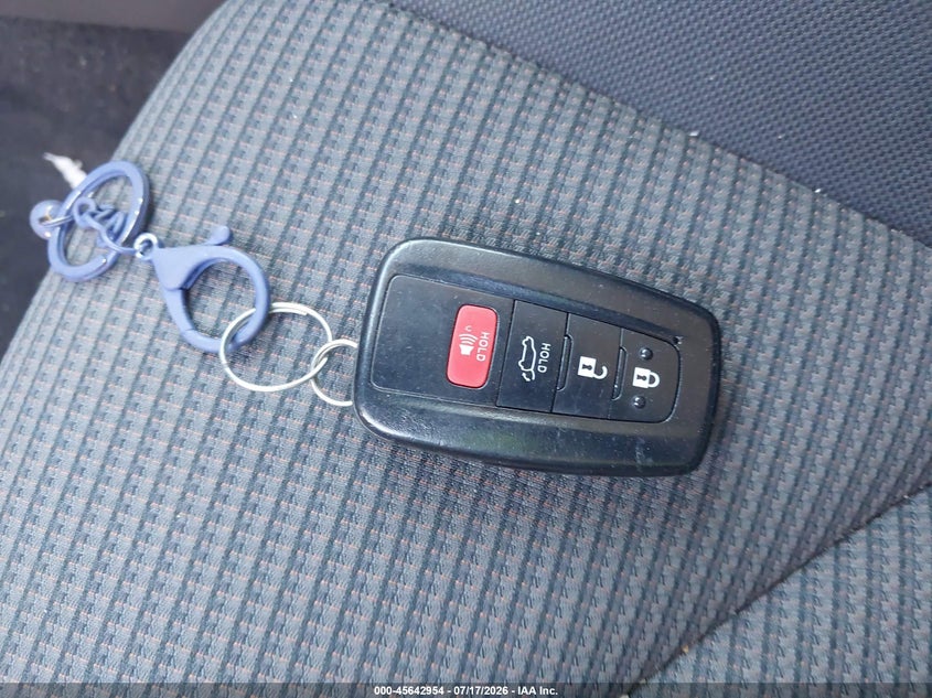 TOYOTA HIGHLANDER - zdjęcie 11