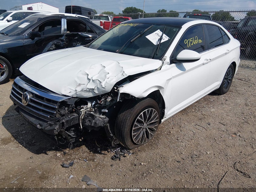 2020 Volkswagen Jetta 1.4T R-Line/1.4T S/1.4T Se, Front End, IAAI, VIN 3VWC57BU9LM093347 — photo 2