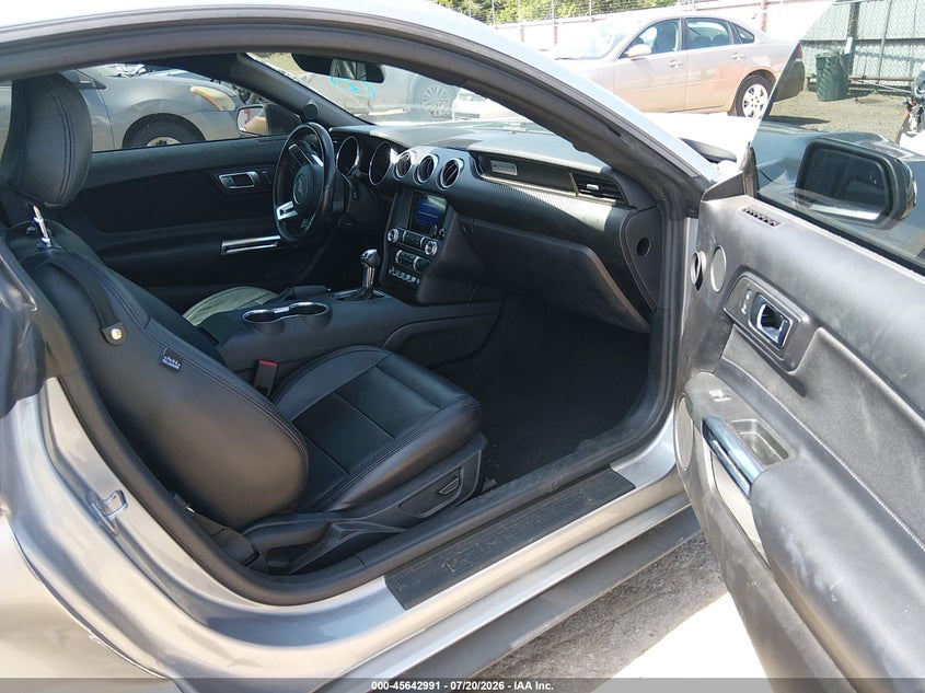 2021 FORD MUSTANG auction photo 5