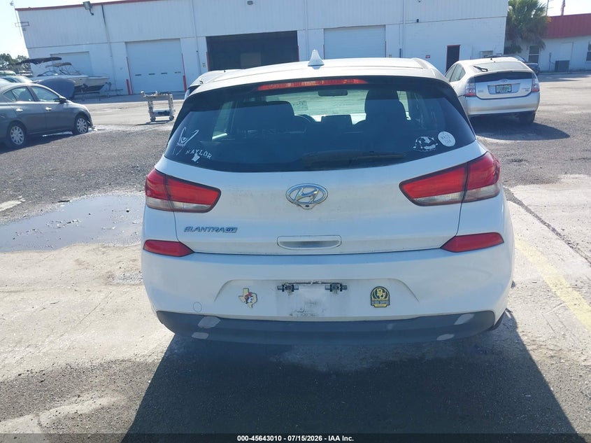 2018 HYUNDAI ELANTRA GT — Photo 16
