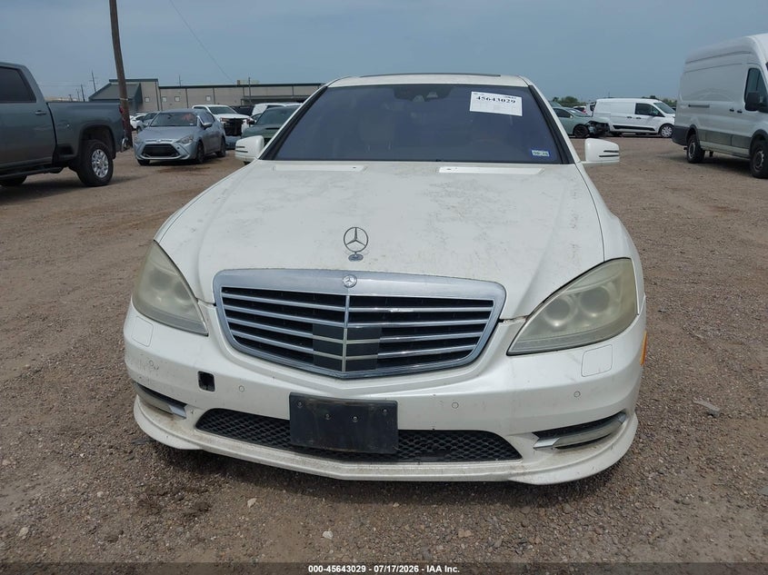 2011 Mercedes-Benz S 550 VIN: WDDNG7BBXBA415886 Lot: 45643029