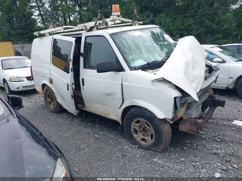 2005 GMC SAFARI auction photo 1
