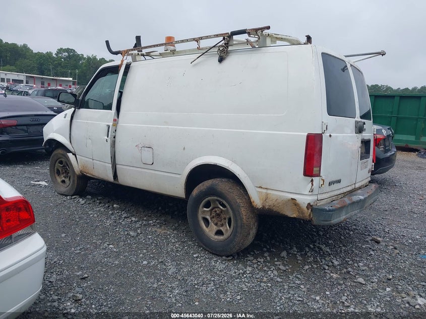 2005 GMC SAFARI auction photo 3