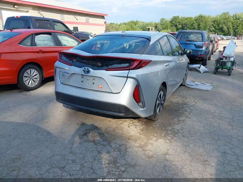 2018 TOYOTA PRIUS PRIME auction photo 4