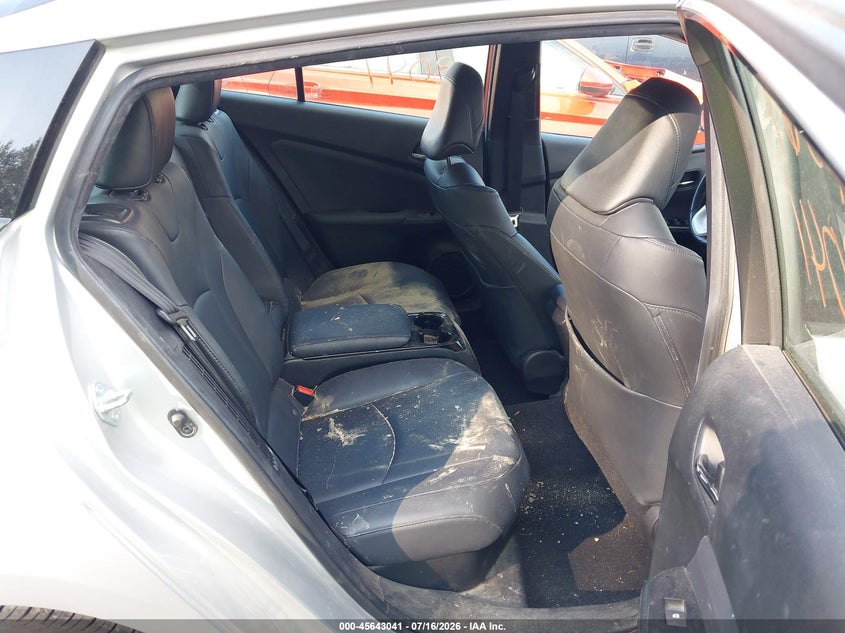 2018 TOYOTA PRIUS PRIME auction photo 8