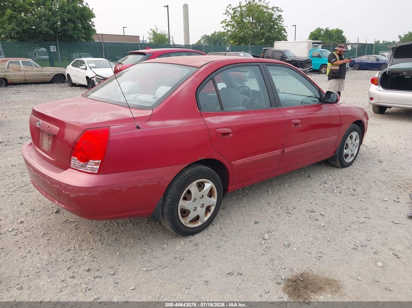 2005 HYUNDAI ELANTRA auction photo 4