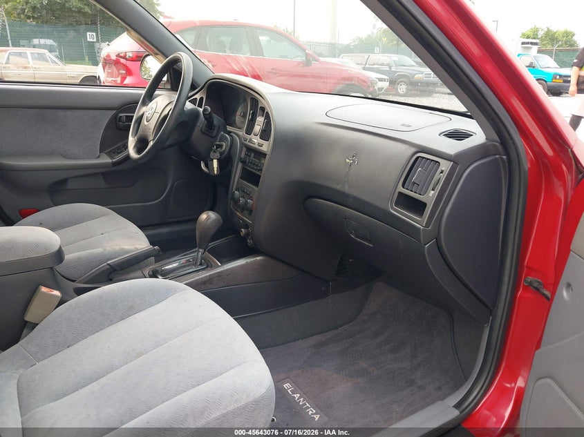 2005 HYUNDAI ELANTRA auction photo 5