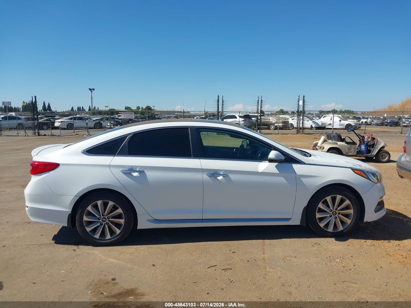 2017 HYUNDAI SONATA SPORT — Photo 13