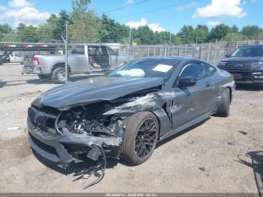 Фото 6 - BMW M8