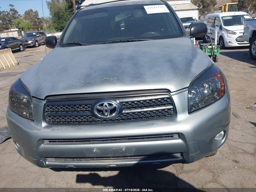 AtlanticExpress - Toyota RAV4