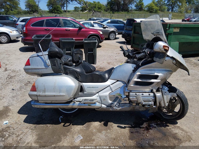2005 Honda Gl1800 VIN: 1HFSC47065A412590 Lot: 45643151