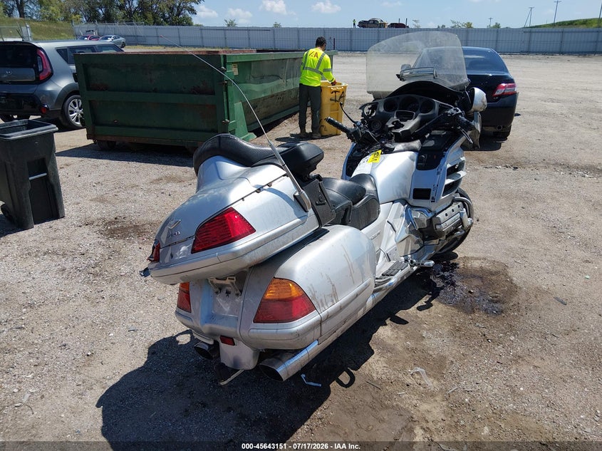 2005 HONDA GL1800 — zdjęcie 4