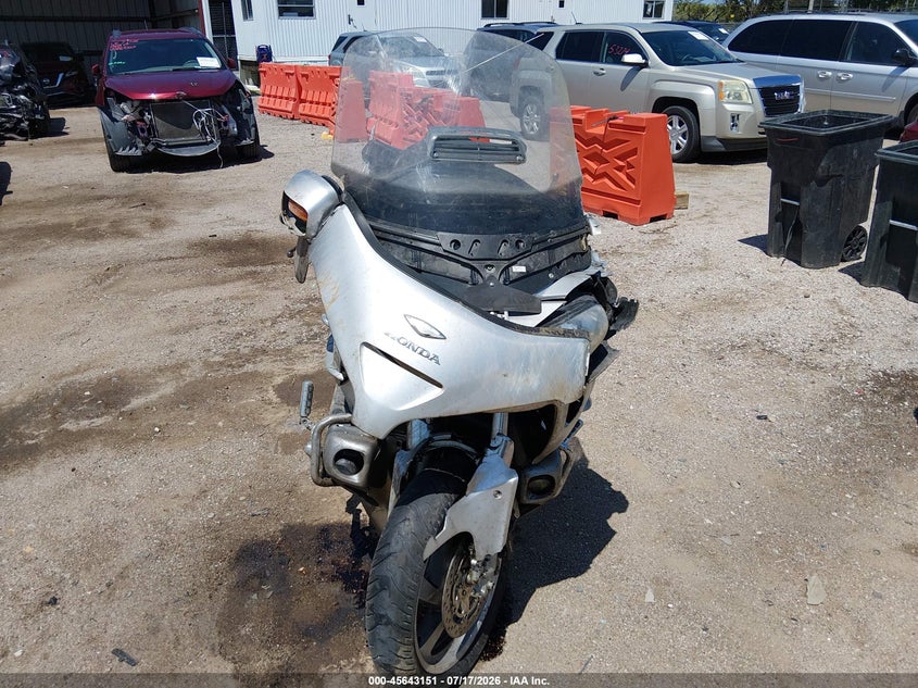 2005 HONDA GL1800 — zdjęcie 5