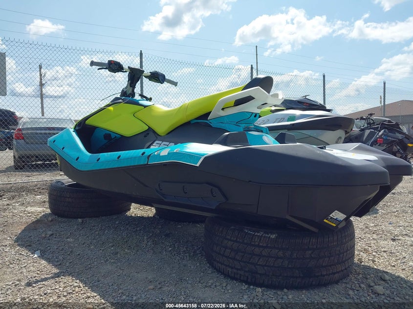 2024 SEADOO SPARK auction photo 3