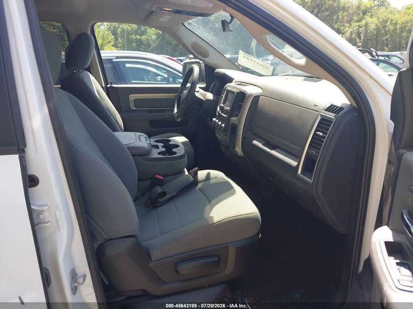 2017 RAM 1500 auction photo 5