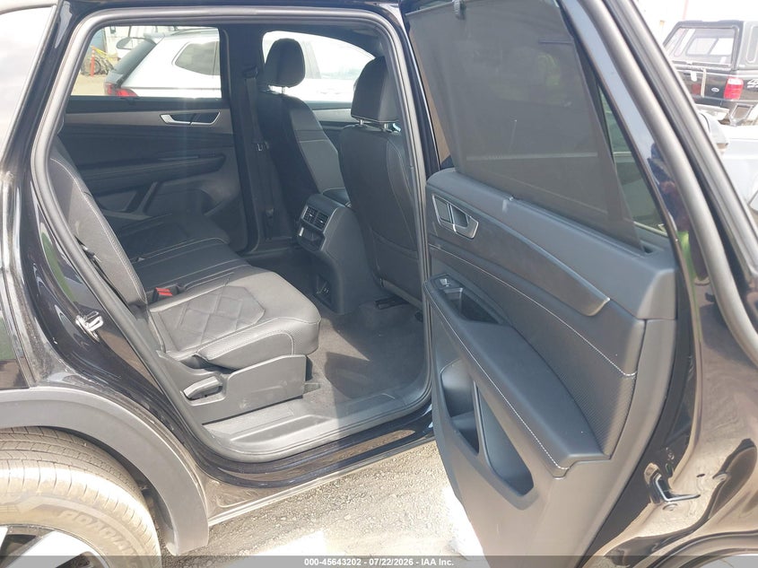 2026 VOLKSWAGEN ATLAS CROSS SPORT auction photo 8