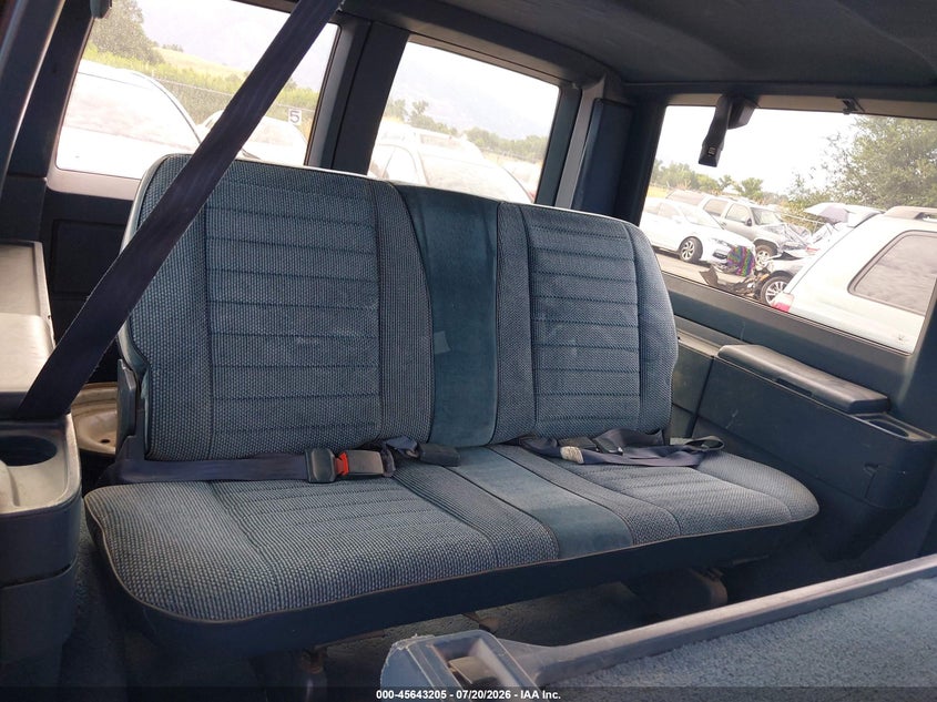 1992 Chevrolet Astro VIN: 1GNDM19Z5NB134857 Lot: 45643205