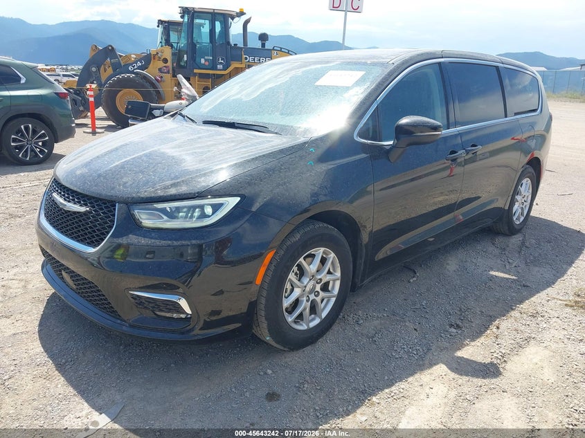 Vin: 2c4rc1bg7pr616258, lot: 46141765, chrysler pacifica touring l 20232