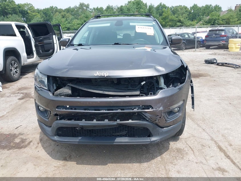 2017 JEEP COMPASS auction photo 6