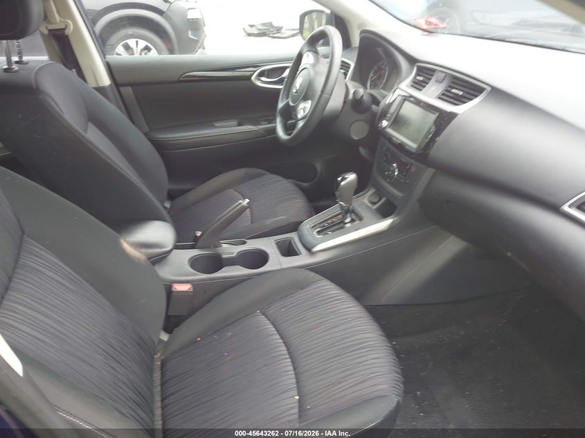 2019 NISSAN SENTRA auction photo 5