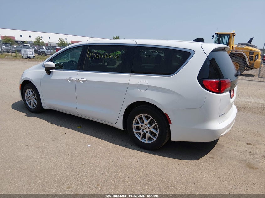 Vin: 2c4rc1cg7pr613388, lot: 46141807, chrysler voyager lx 20233