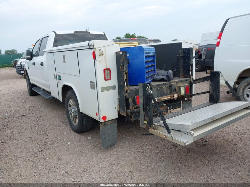 2019 FORD F-350 auction photo 3