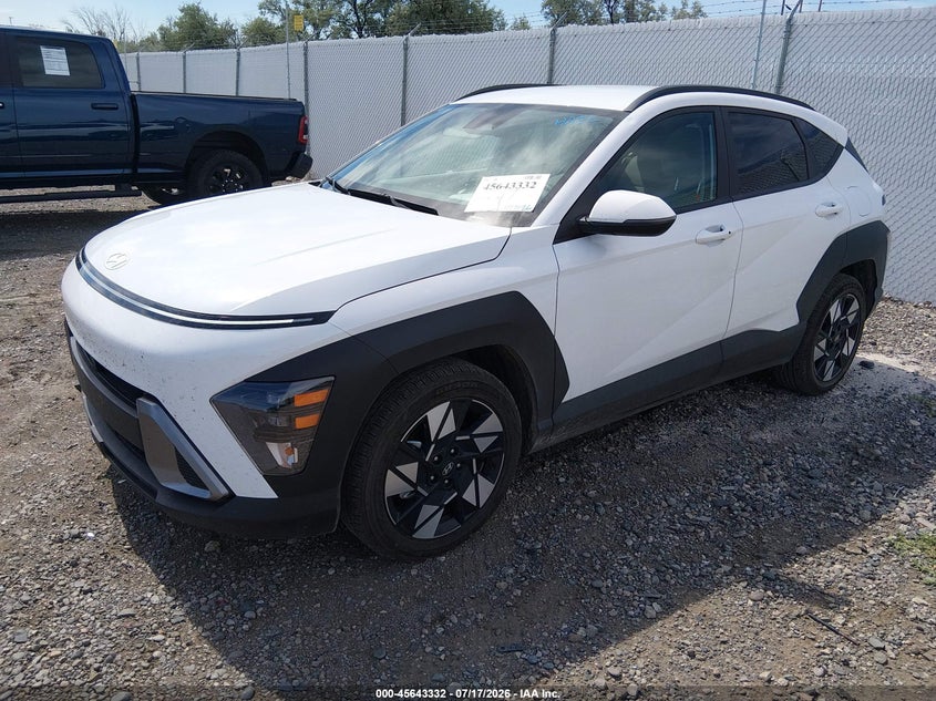 2025 HYUNDAI KONA SEL — Фото 2