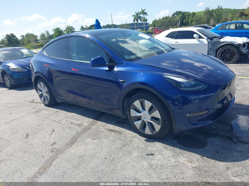 2023 Tesla Model Y Awd/Long Range Dual Motor All-Wheel Drive VIN: 7SAYGAEE5PF844381 Lot: 45643384