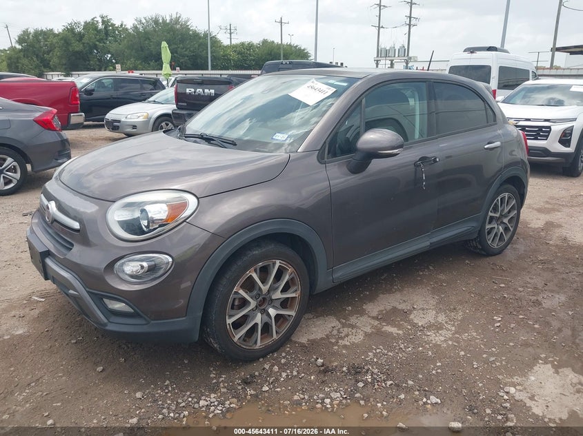 2016 Fiat 500x Trekking Plus ZFBCFXET0GP513373 photo 1