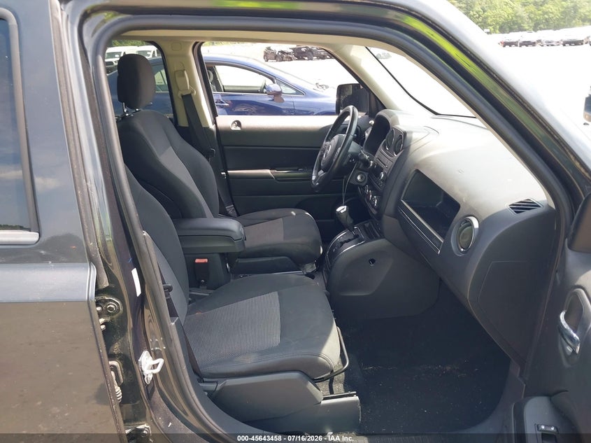 Фото 5 - JEEP PATRIOT