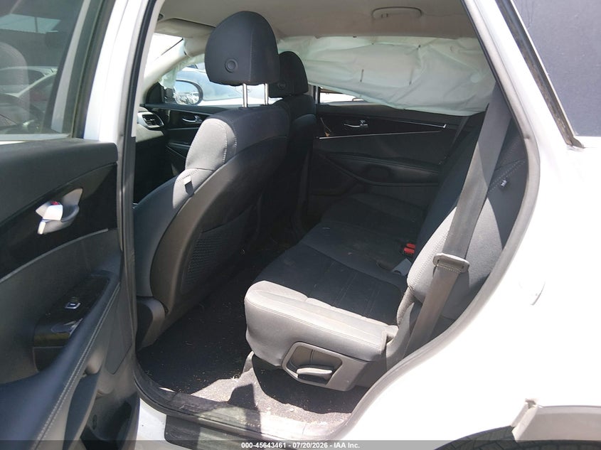2018 Kia Sorento 2.4L Lx VIN: 5XYPG4A38JG388116 Lot: 45643461