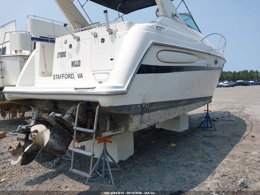 1999 MAXUM 32' auction photo 4