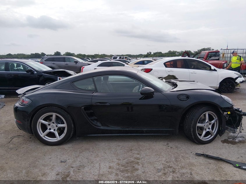 PORSCHE 718 CAYMAN - zdjęcie 13