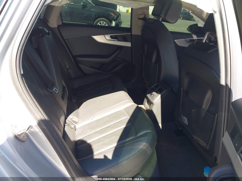 2018 AUDI A4 auction photo 8